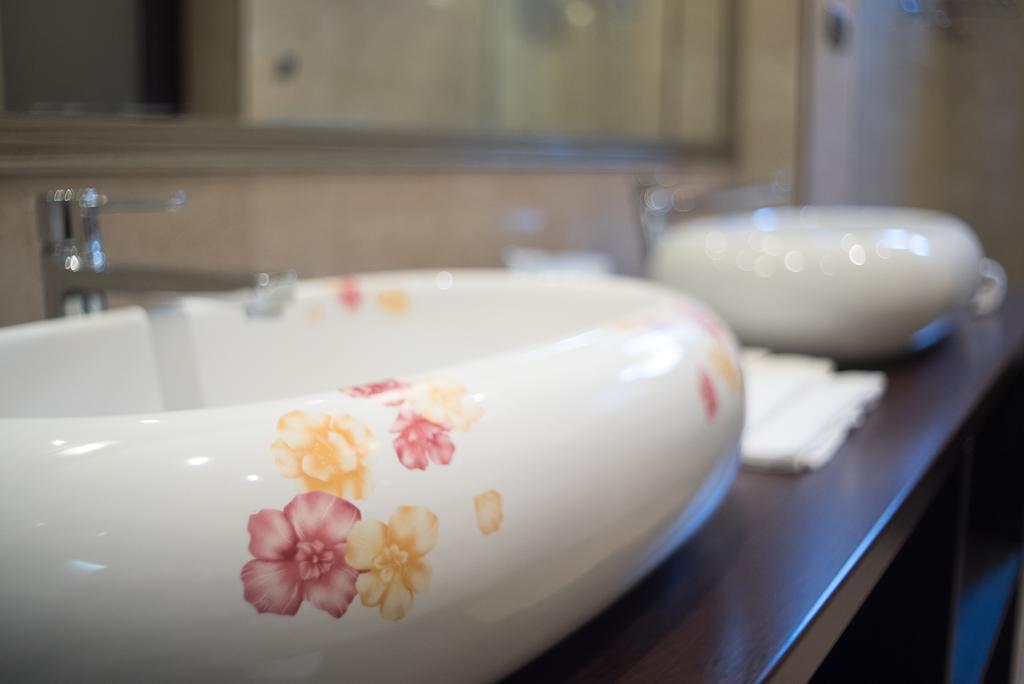 Inviting Flat In The Heart Of Town Apartment บูดาเปสต์ ภายนอก รูปภาพ